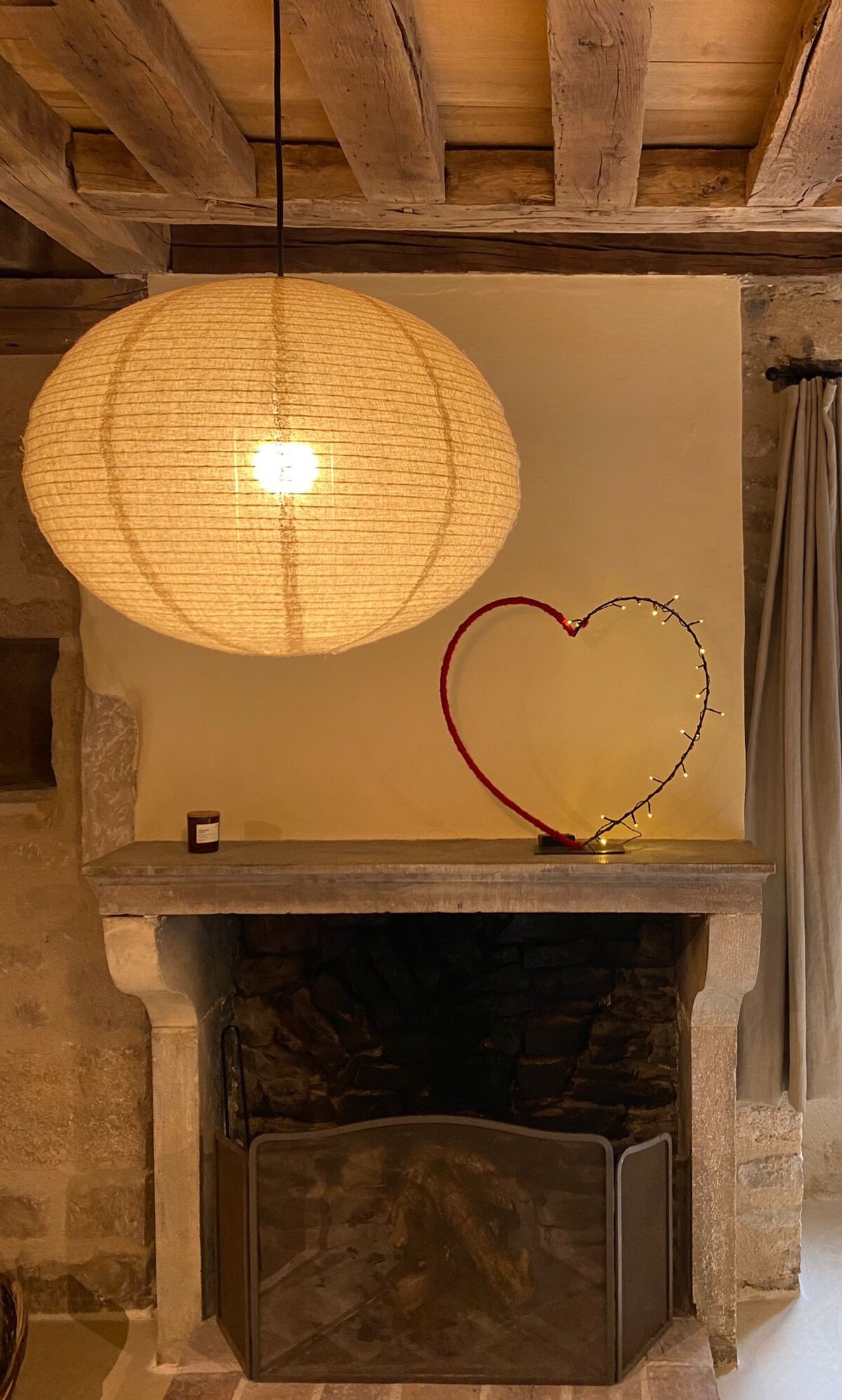 Charming and romantic getaway : Châteauneuf Suites
