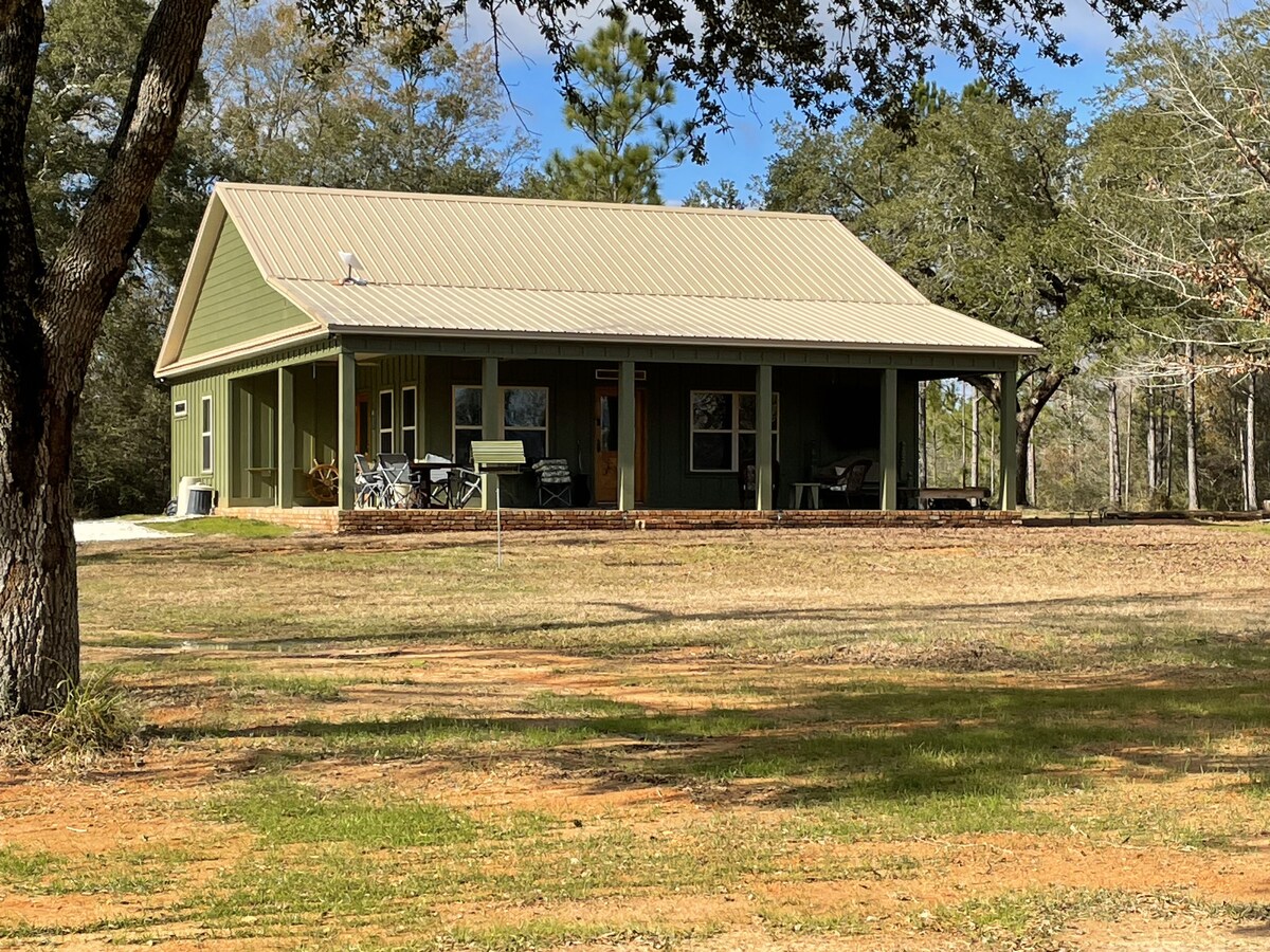 The Farmhouse at Riverbend