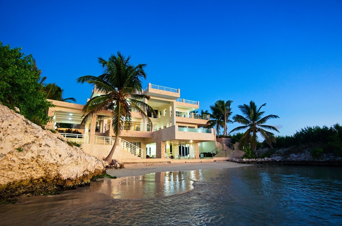 Private Beach Mansion