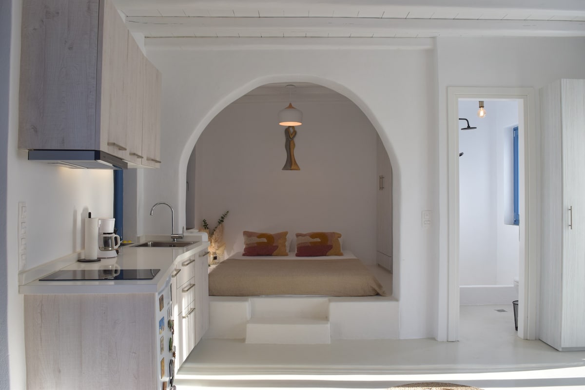 Arch House Sifnos