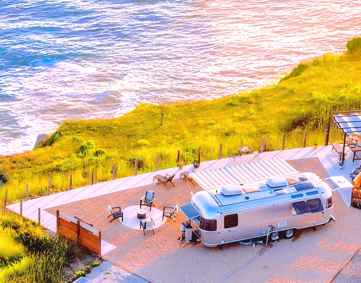 Beachfront California Coast Airstream_Luxury (NEW)