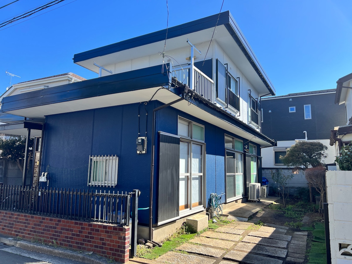 【ZEROの家】Spacious 2LDK House with Parking Space