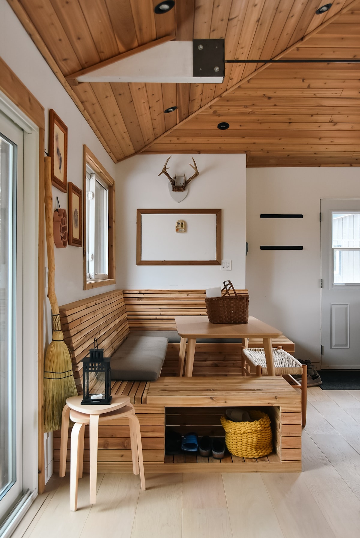 Nordic Cabin w/ Sauna + Hot-tub