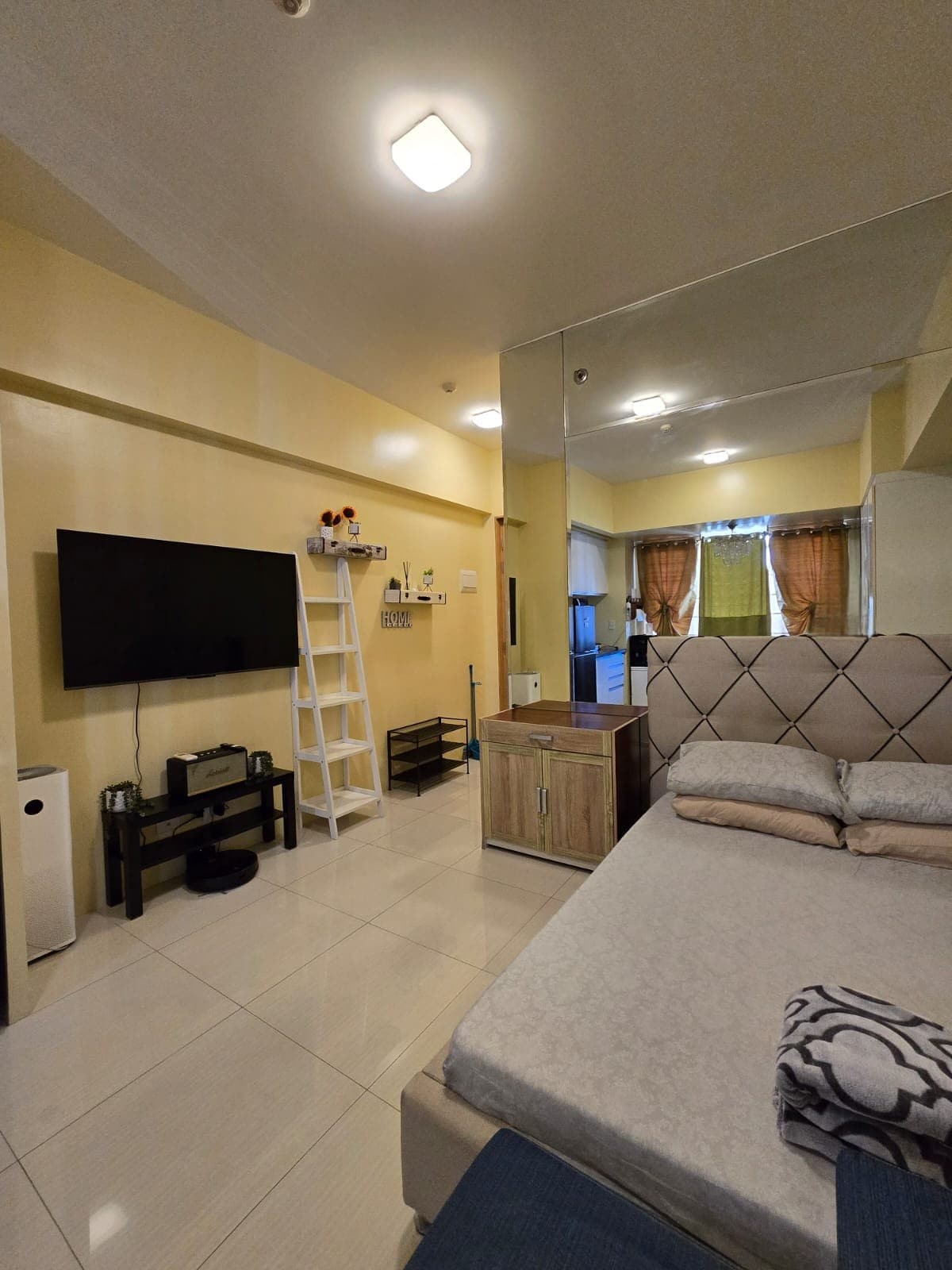 Highrise Condominium at the Heart of Ayala Cebu