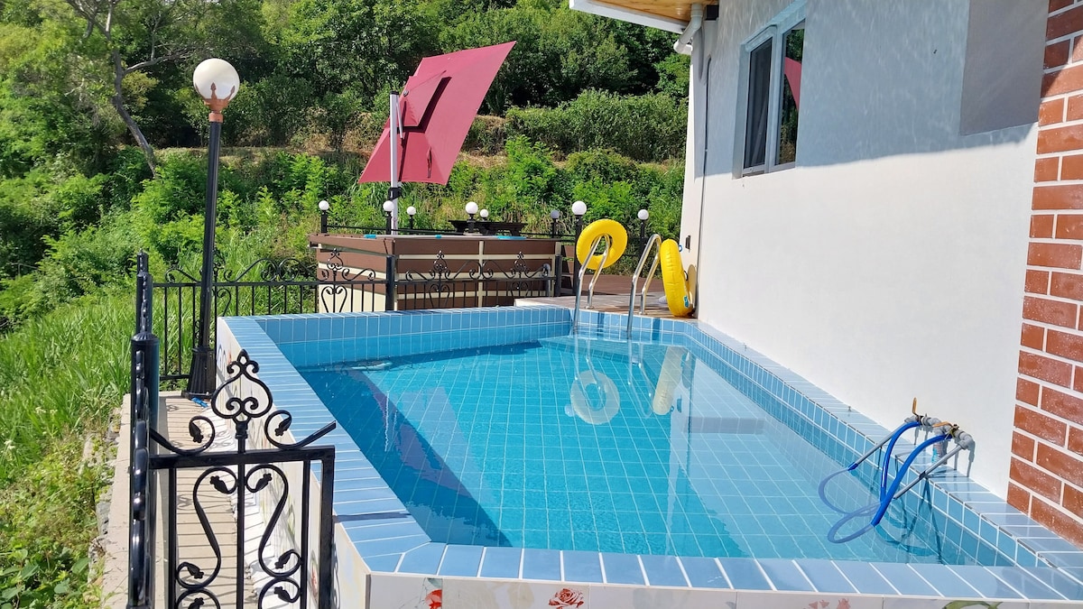 Namhae Spanish Village全新私人泳池别墅 
仅限一个团队的情感膳宿公寓-西班牙民
宅-