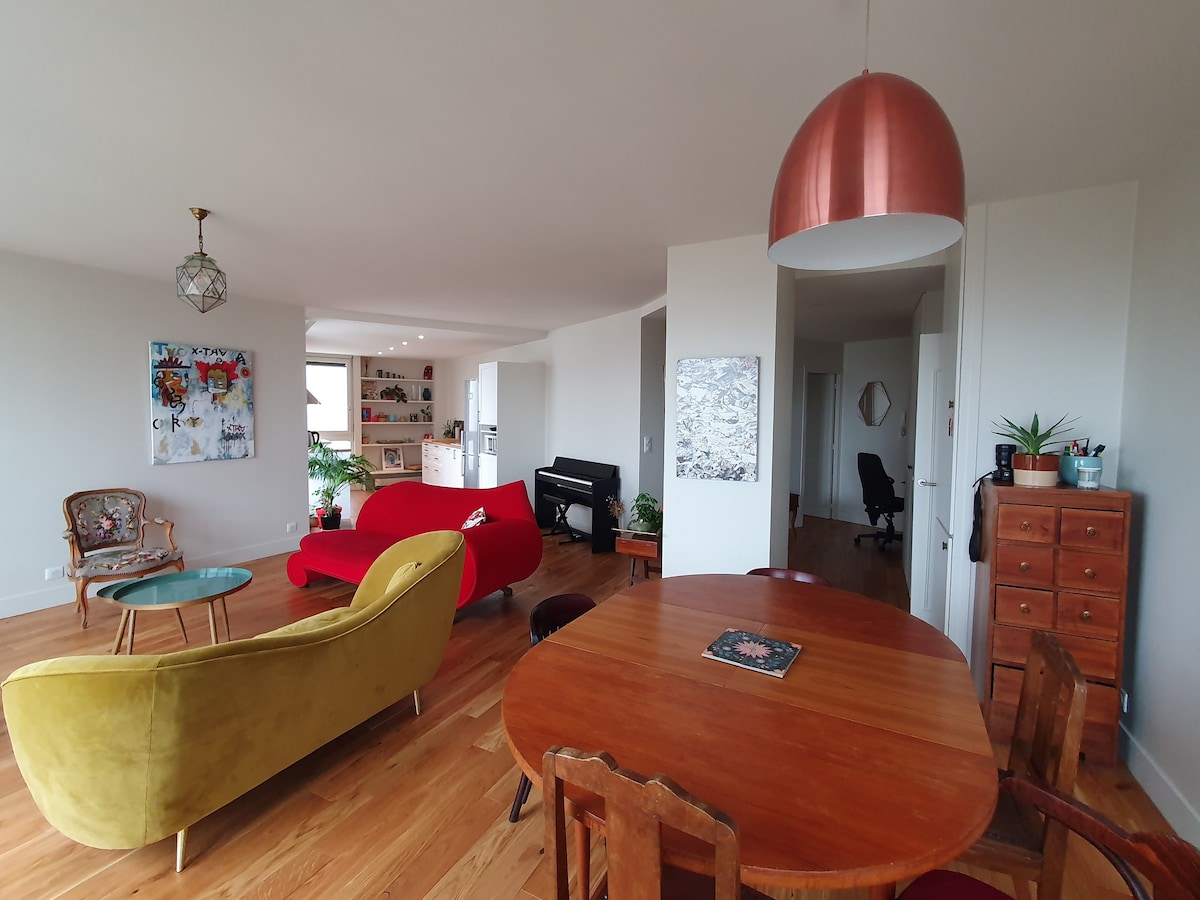 Grand appartement à 5 minutes de Paris