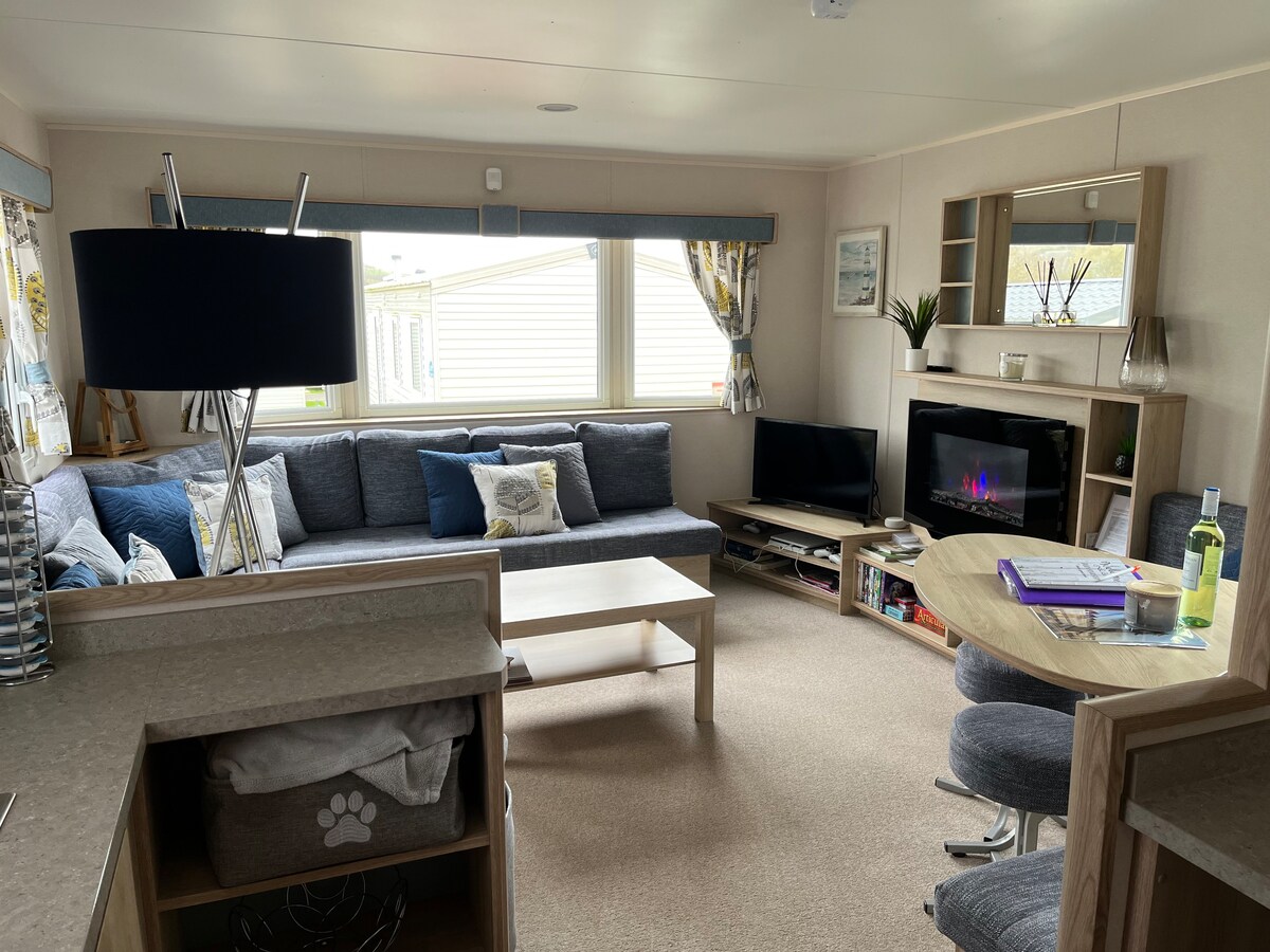 Cosy Caravan Weymouth Bay Near Beach Pet friendly