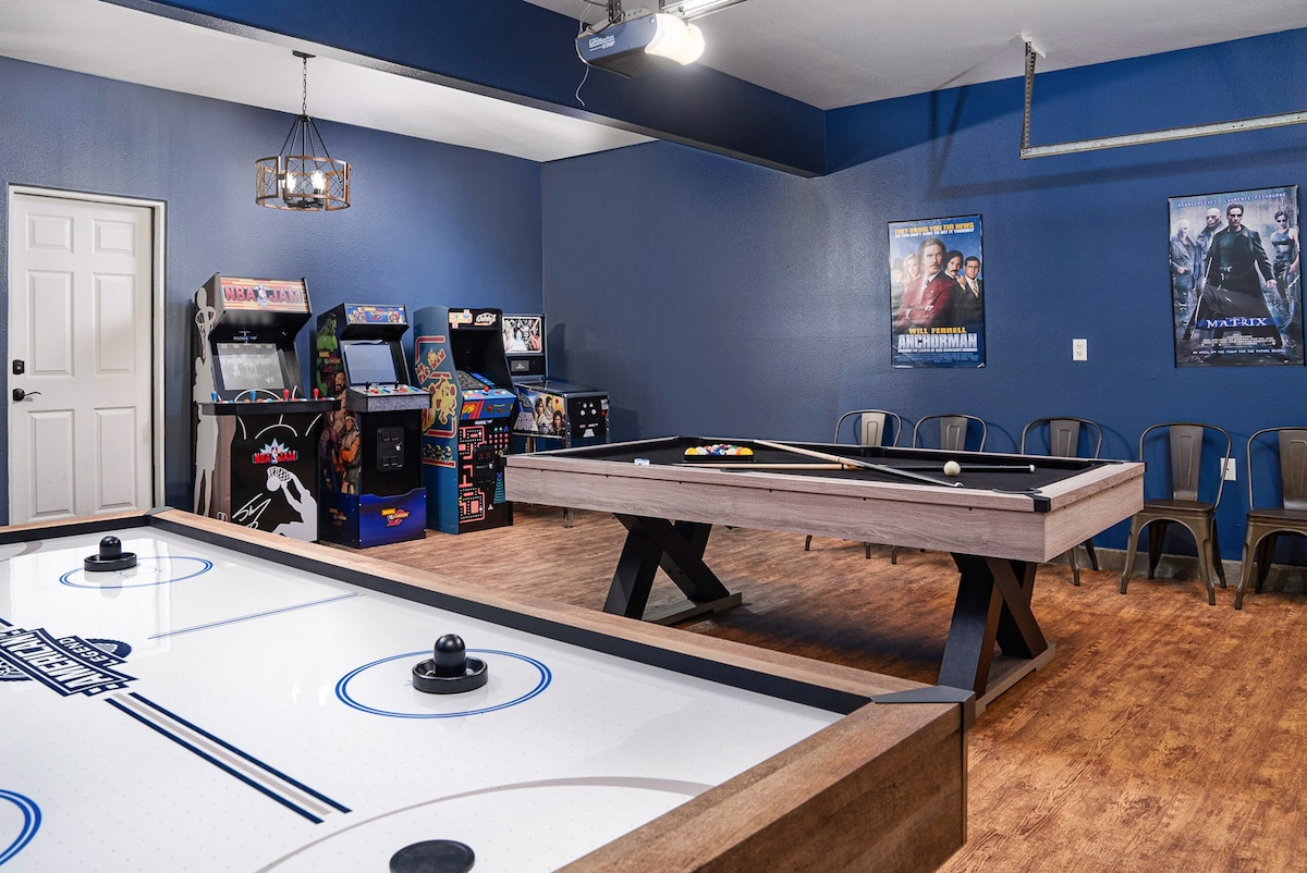 Luxe Large Home|Game room| Featuring |Pool&Spa|
