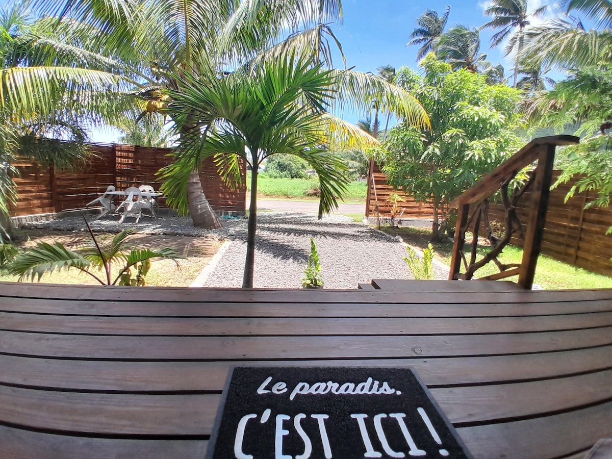 Bungalow accès mer pour 2 personnes