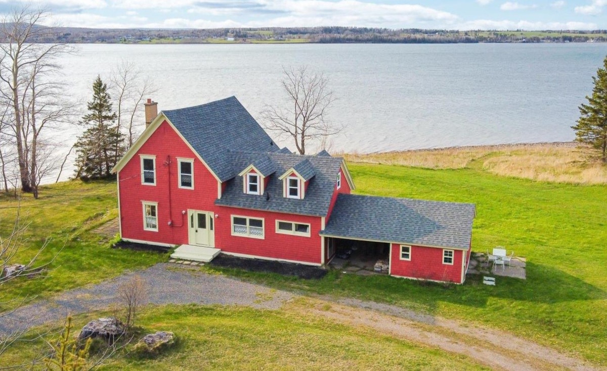 Harbour Point Farmhouse