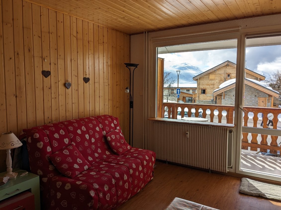 Studio 4 pers ,Alpe  d 'Huez,proche des pistes