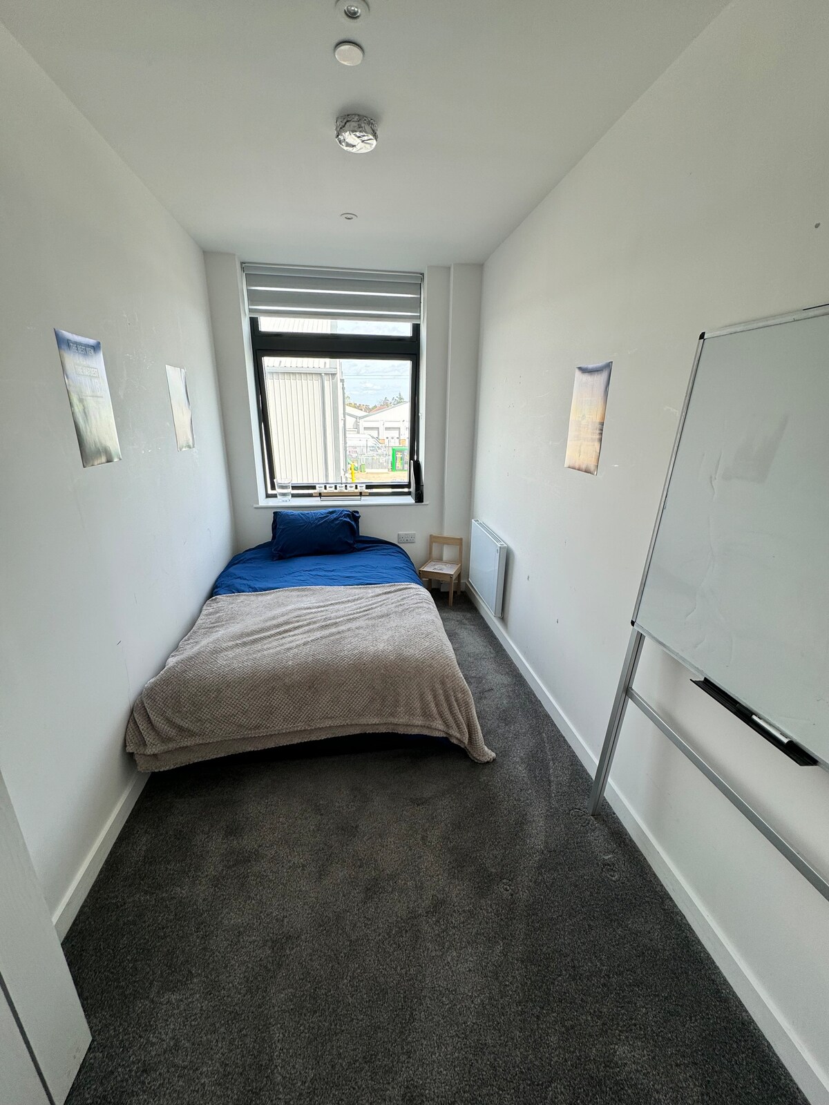 Luxe 2 Bed Apt 20 mins to Heathrow & London