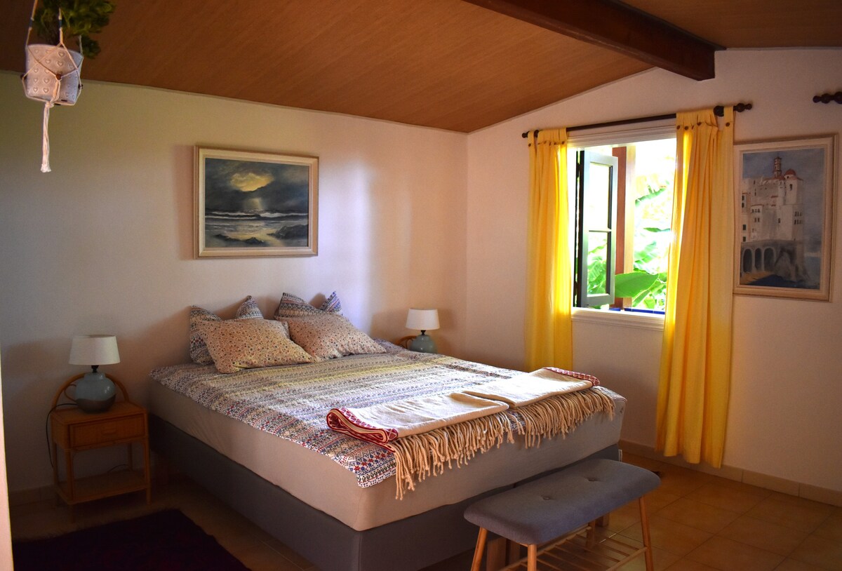 Finca San Pedro - Jacaranda Room