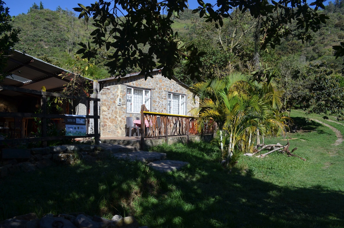 Casa de Campo con piscina Termal