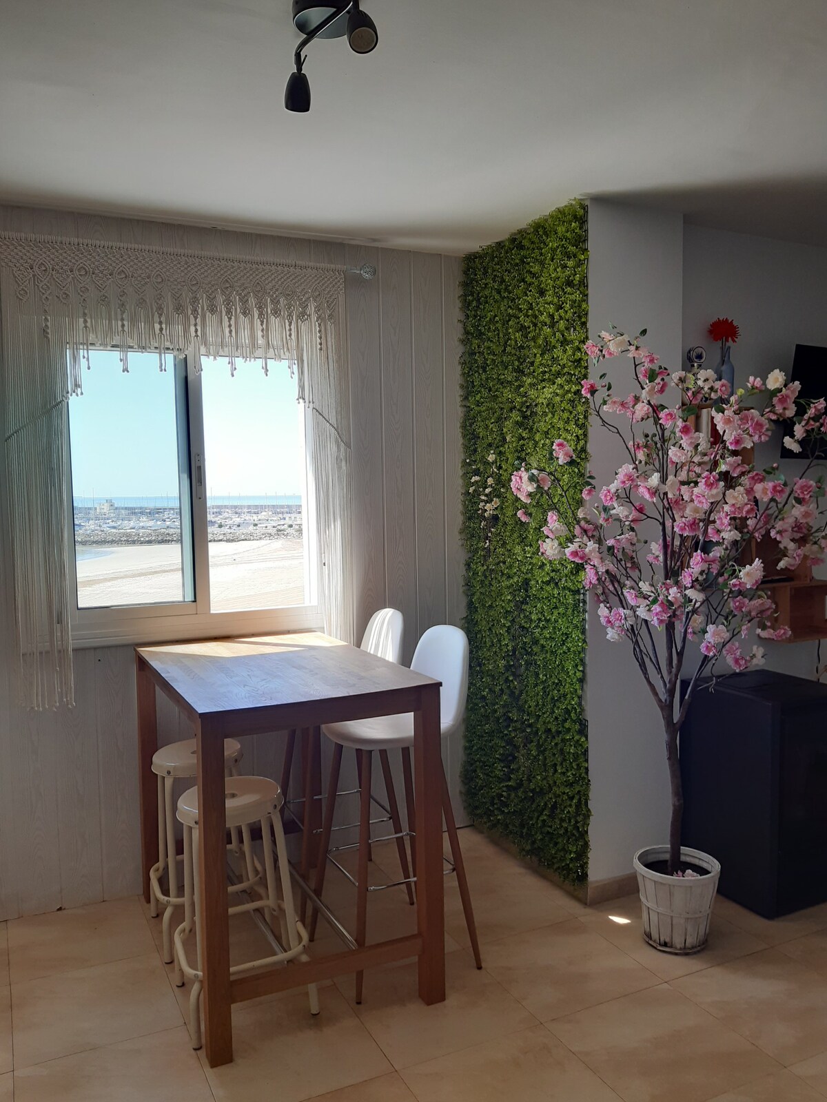 Apartamento con vistas al mar