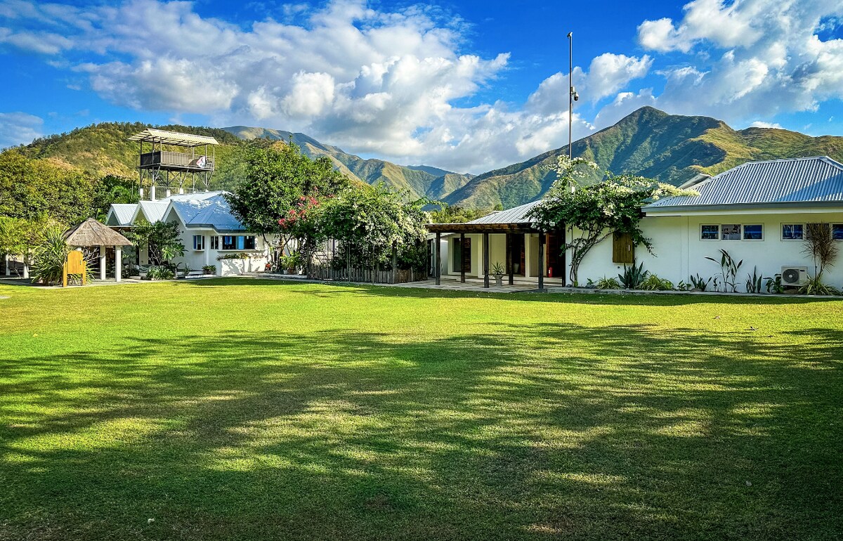 Private Resort - Two Villas Plus Cabin