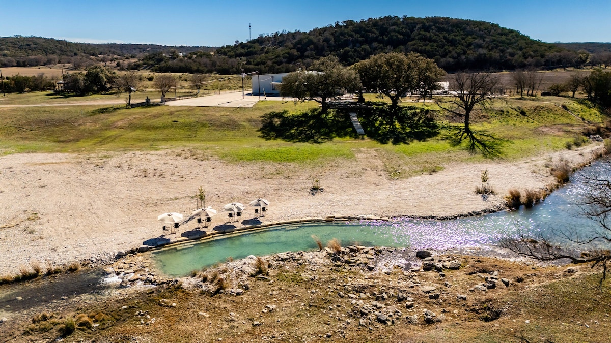 Hill Country Family & Pickleball Retreat