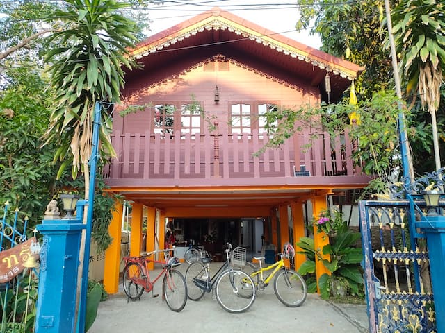 Tambon Kham Yai的民宿
