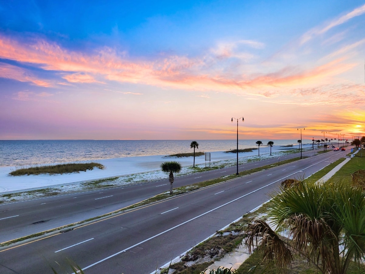 The Sound at Gulfport - Beachfront Home