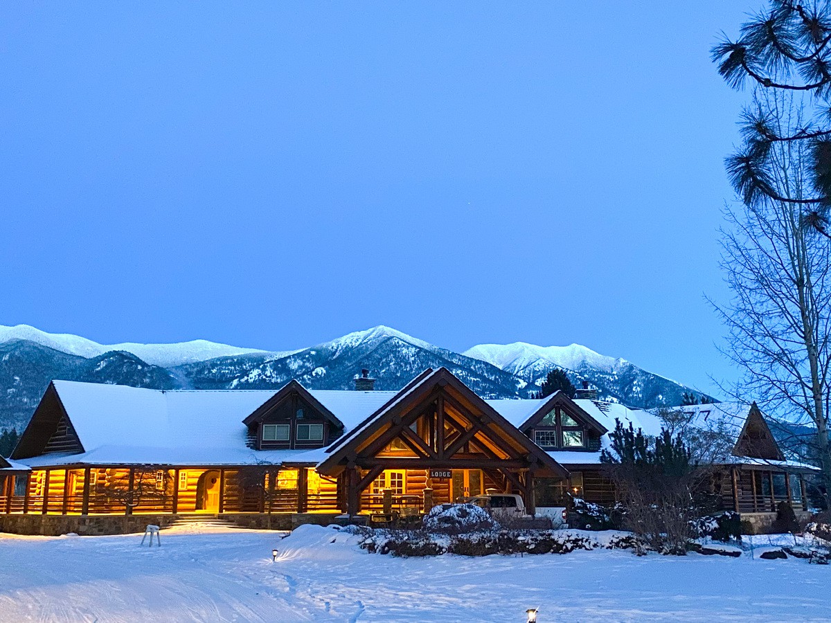 Glacier Mountain Ranch Lodge