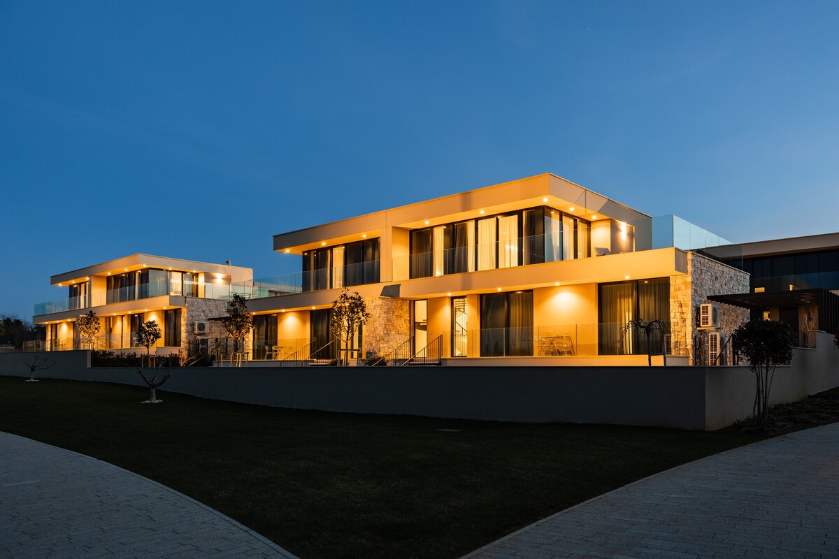 Luxury Home within Resort, Umag, Istra