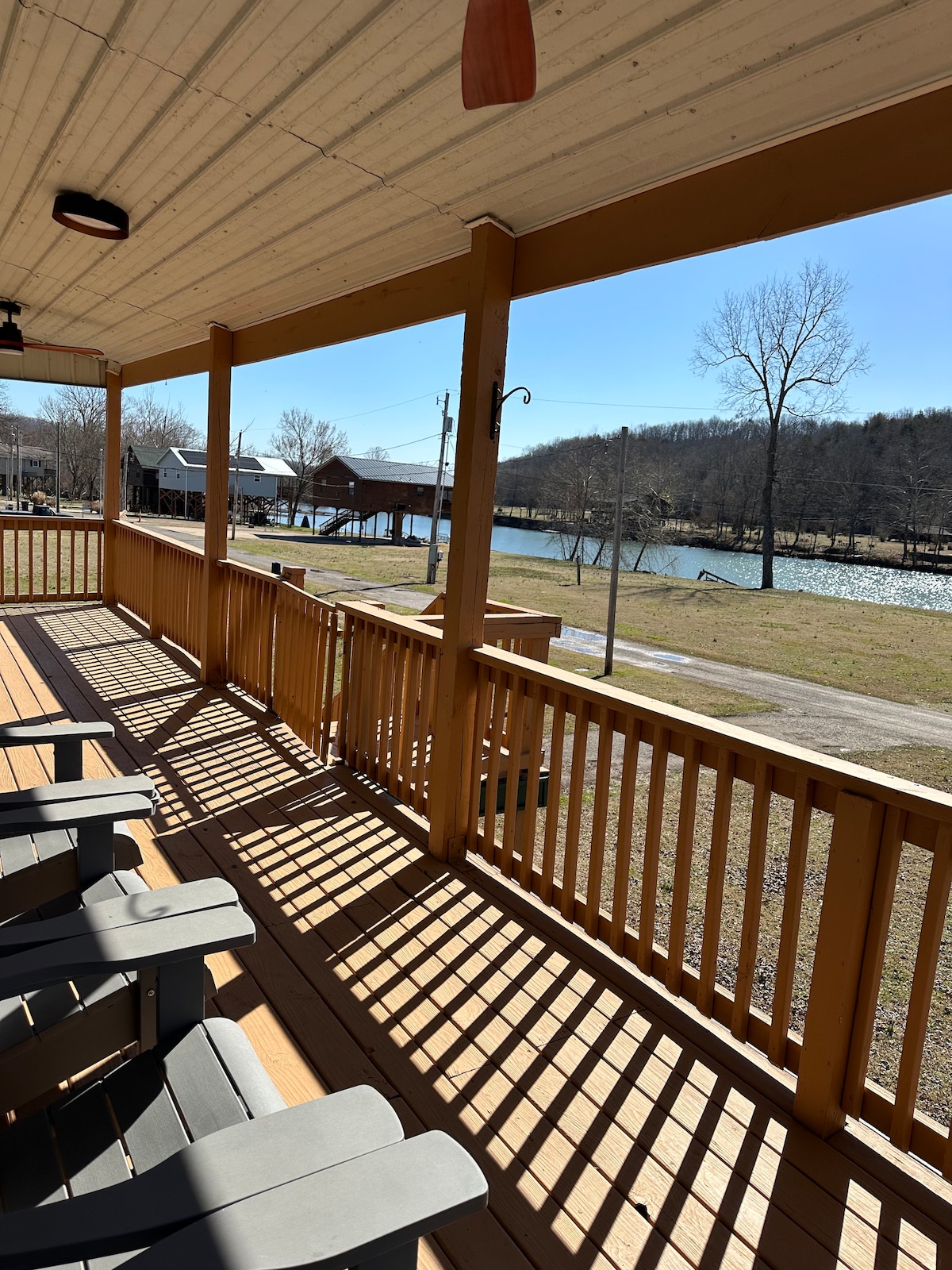 River Run- Spring River Getaway