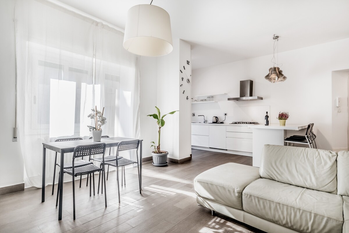 Design Tiburtina district apartment