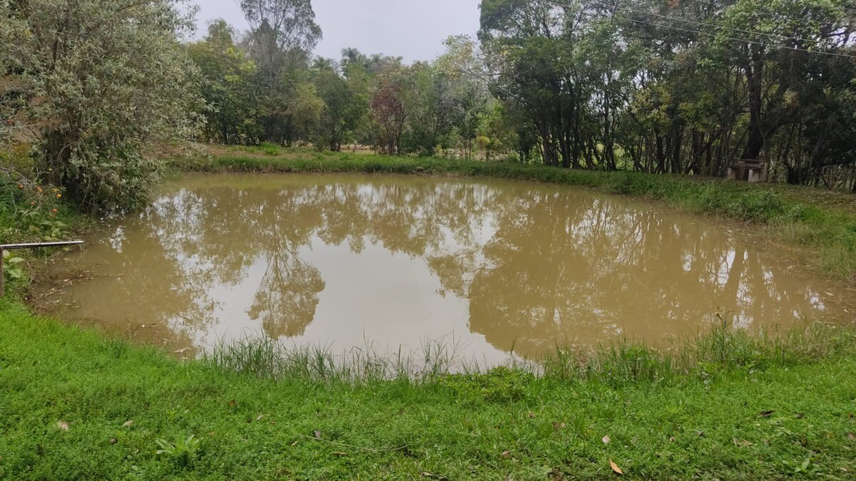 Chácara c/ piscina e muito mais