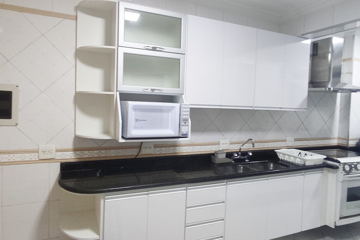 Apartamento na Praia Guilhermina Praia Grande SP