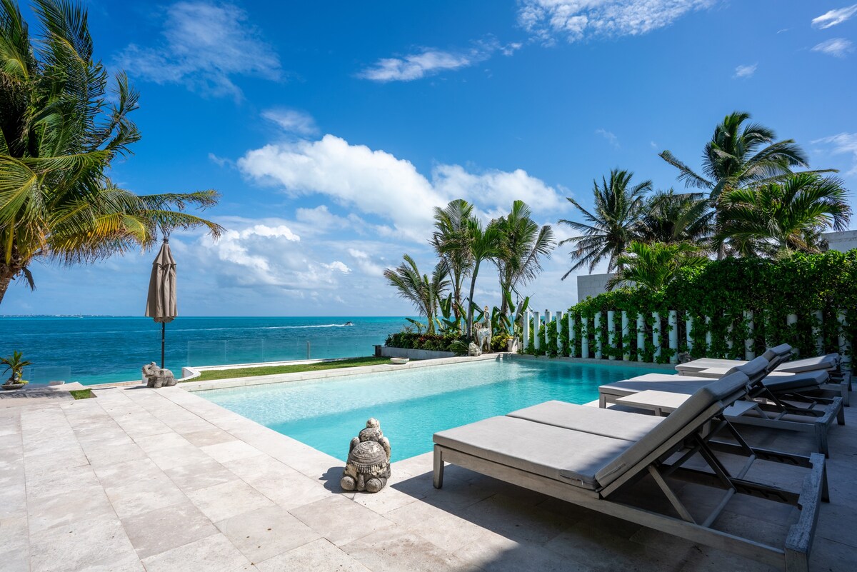 Luxury Beachfront Hotel Zone Villa w/ Private Pool