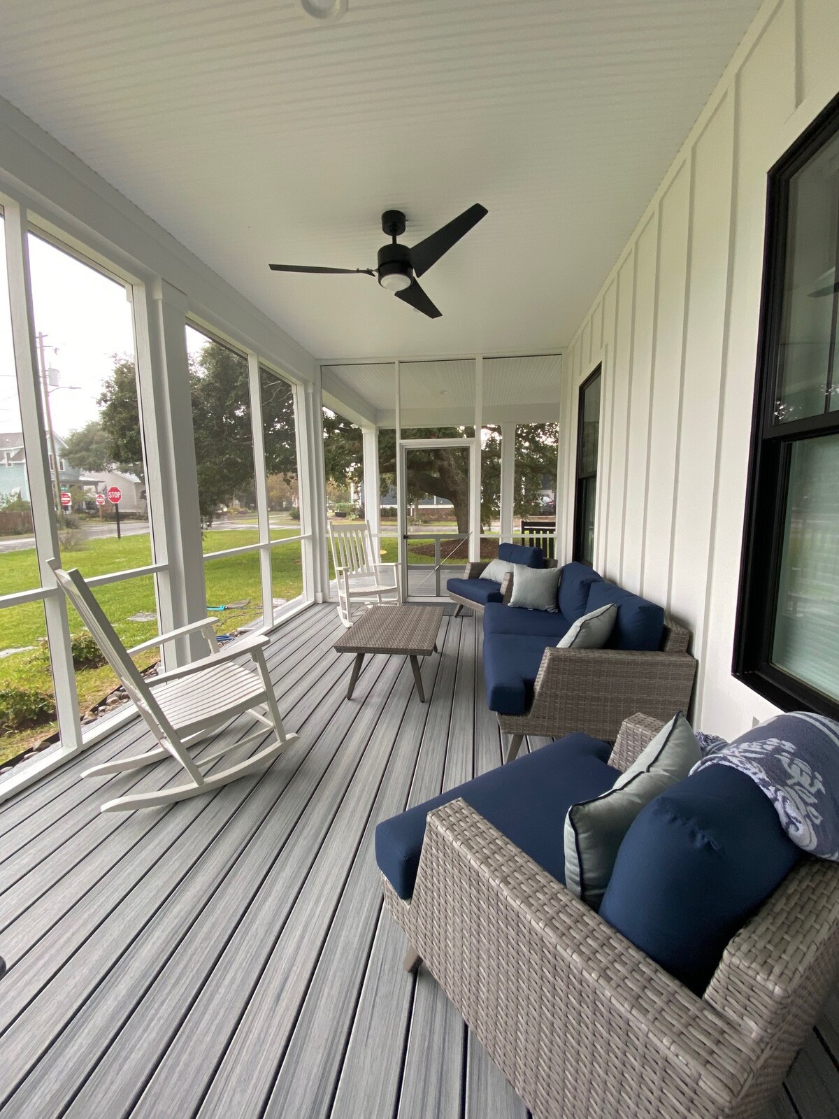 Beaufort Breezes - Large Rooms & Outdoor Spaces