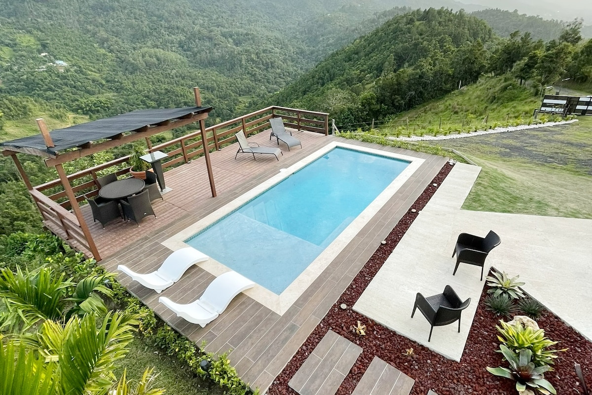 Guavate Villa - Idyllic Country Retreat and Pool