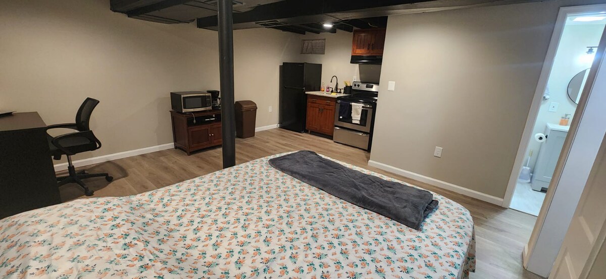 Fully Furnished Basement Suite