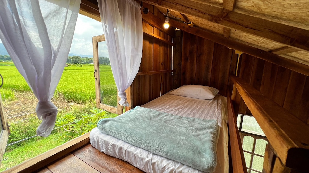 Dee Tor Jai FarmStay Nan (Kunkaow house)(บ้านขุนเขา)