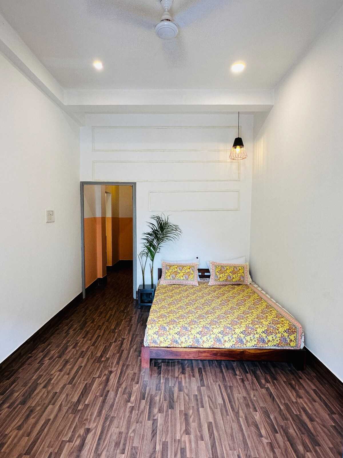 Cutest 2bhk in *City Center* Gwalior Town!
