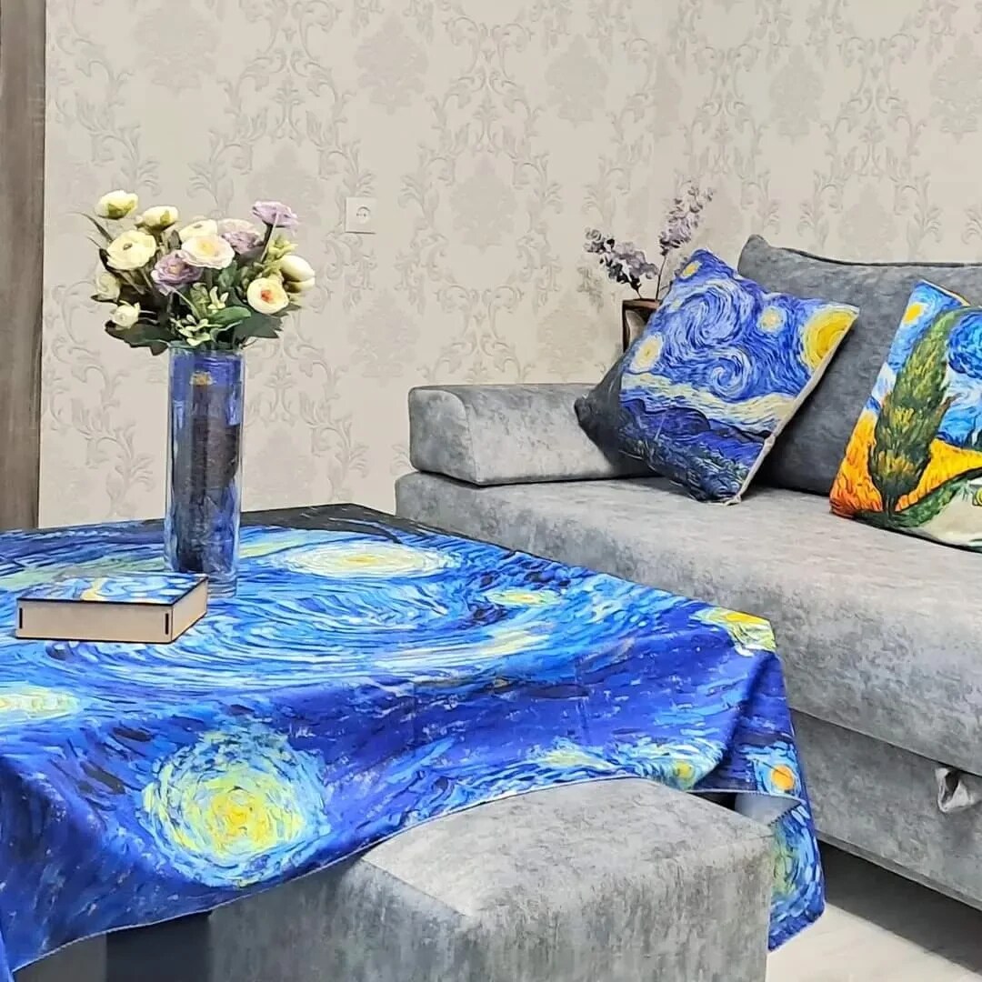 Van Gogh Guest House
-Garni