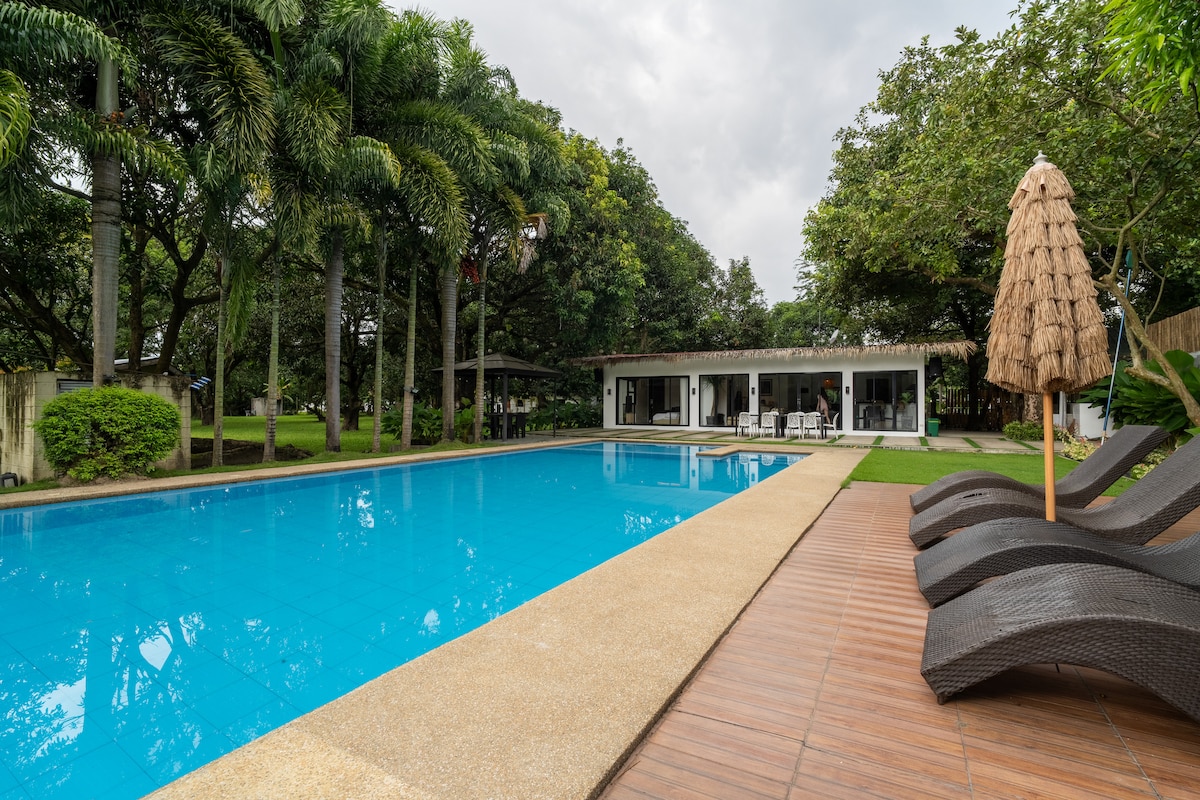 3BR villa with private pool