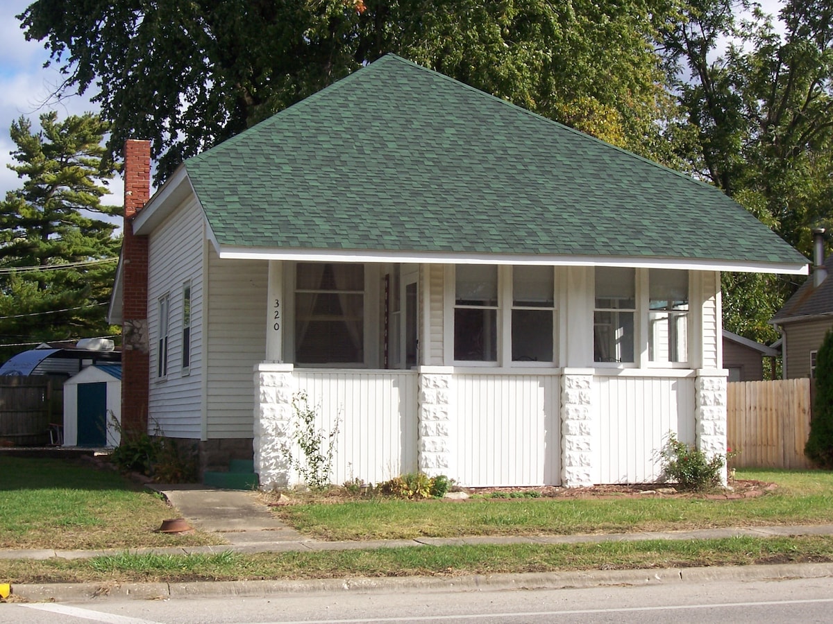 Cozy Corner Bungalow