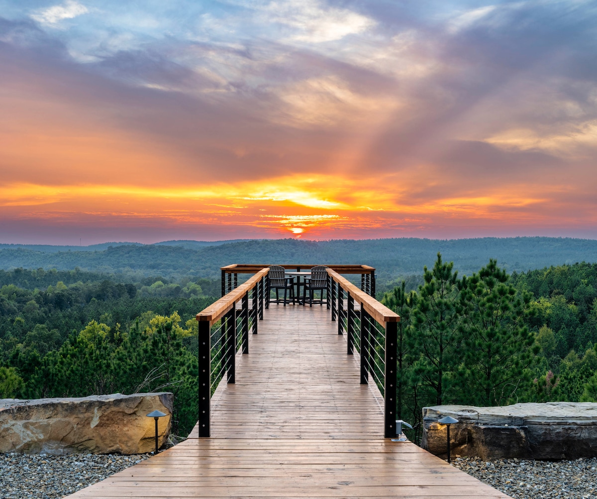 SKY-DECK getaway for families and elopements