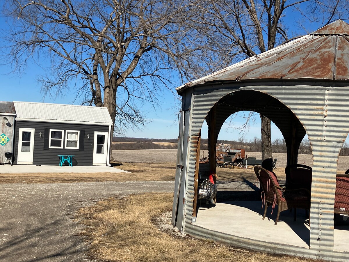 Double E LLC Bunk House