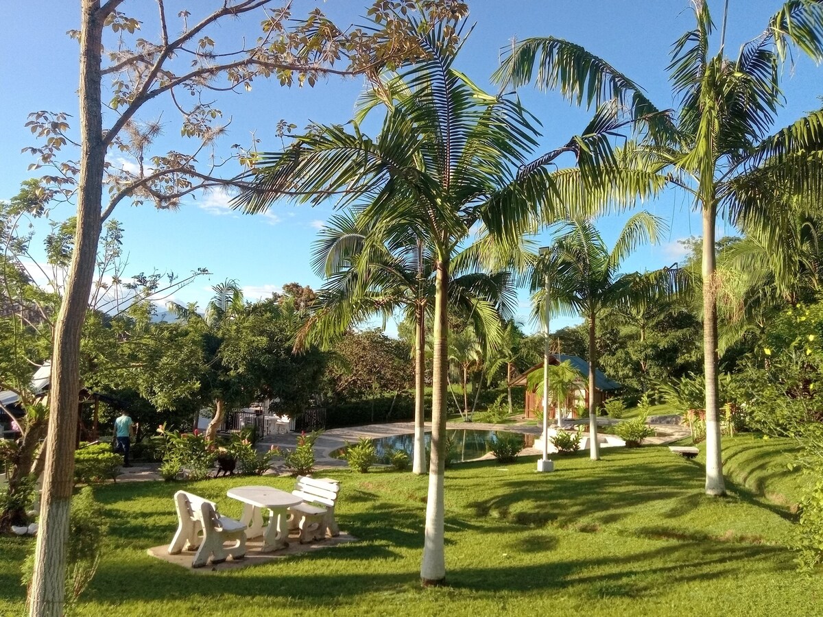 Cabañas Turistica Buena Vista (Grupo 20 personas).