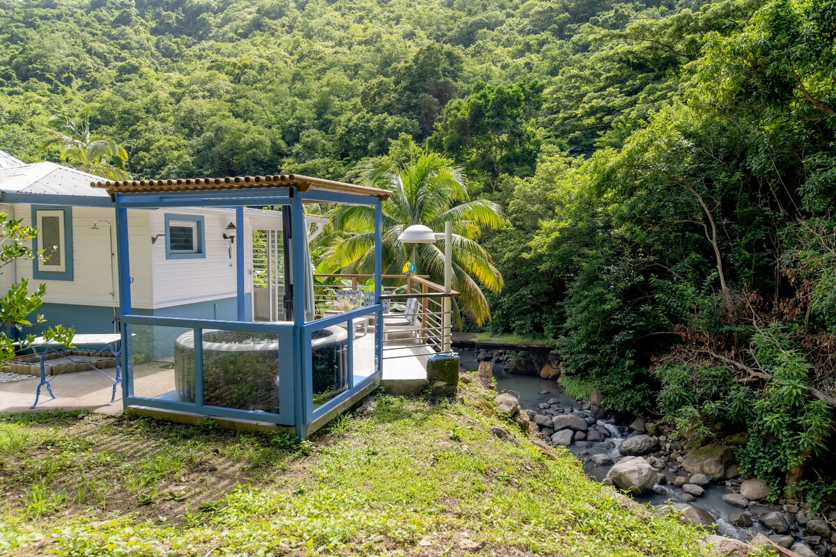 Au fil de l'eau - Bungalow au bord de la rivière