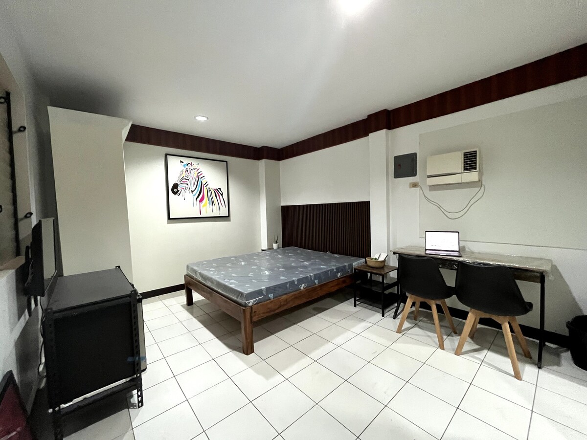 1-bedroom unit near The Upper East One Regis
