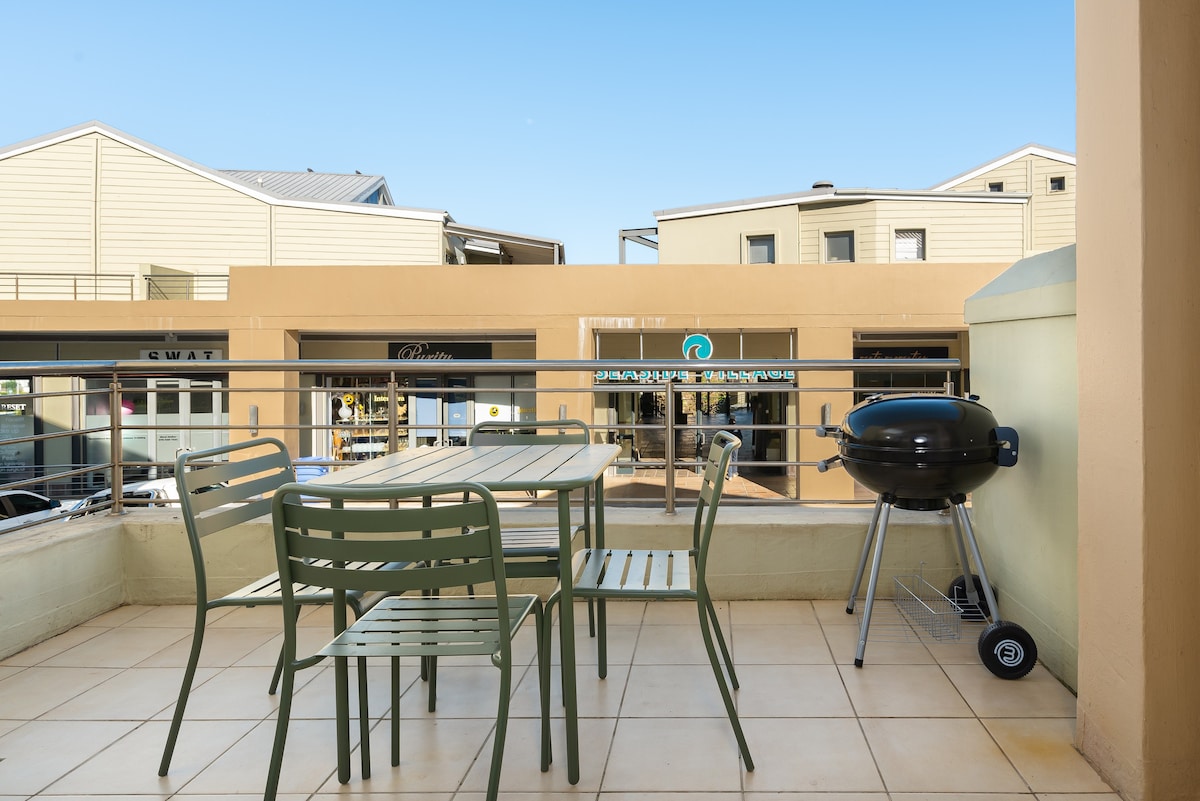 Gem in Newly Refurbished Seaside Block | Braai