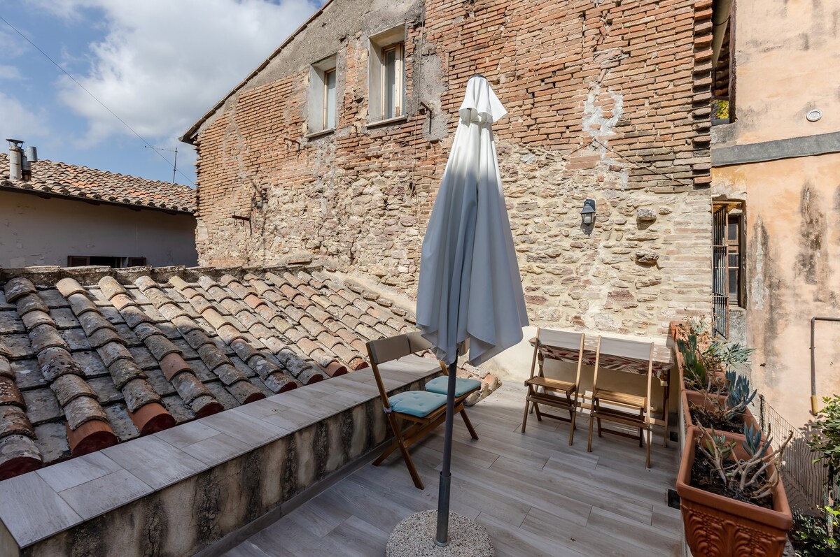 Charming Terrace House in the heart of Perugia