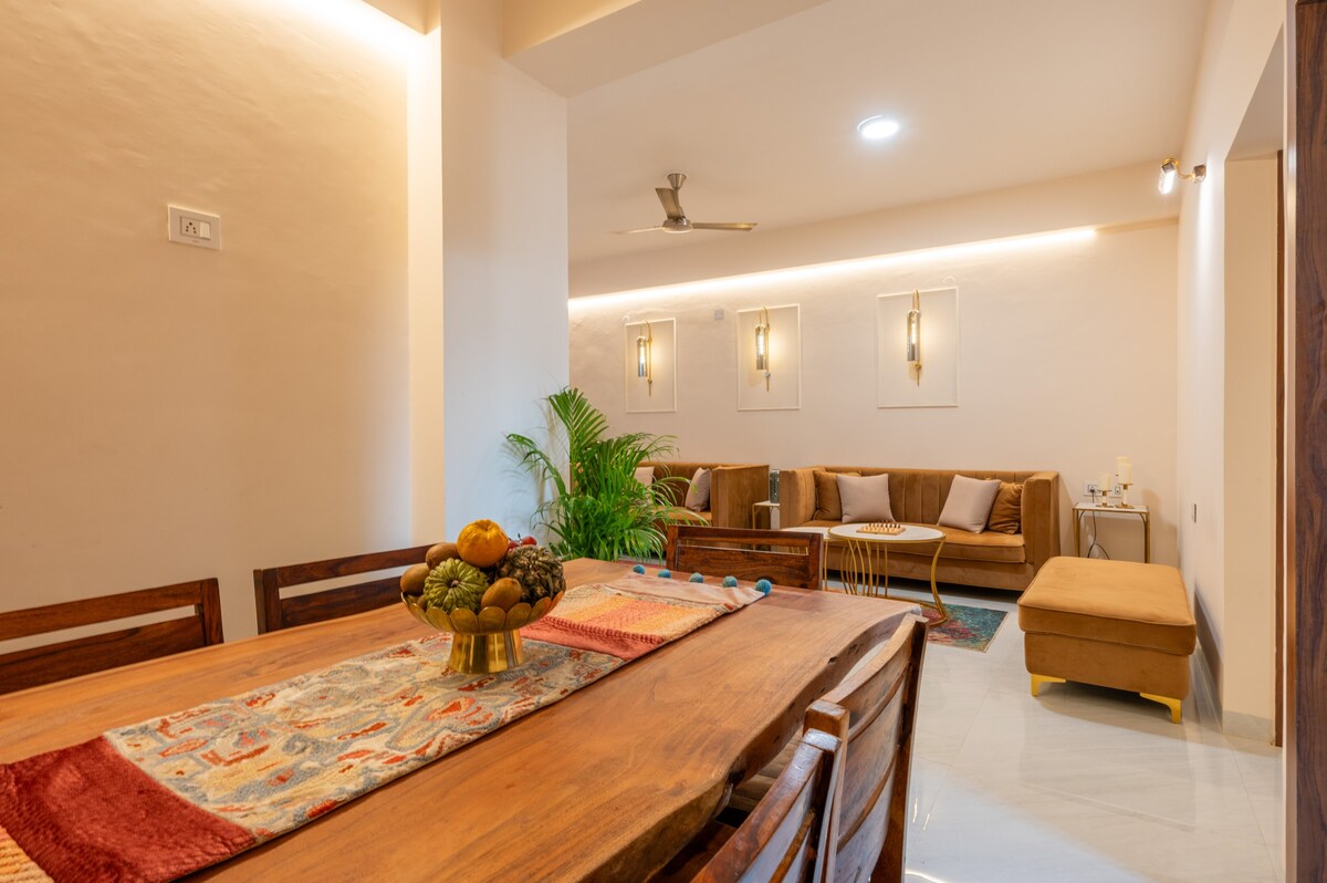 Kashi Abode| Centrally located Modern 3BHK