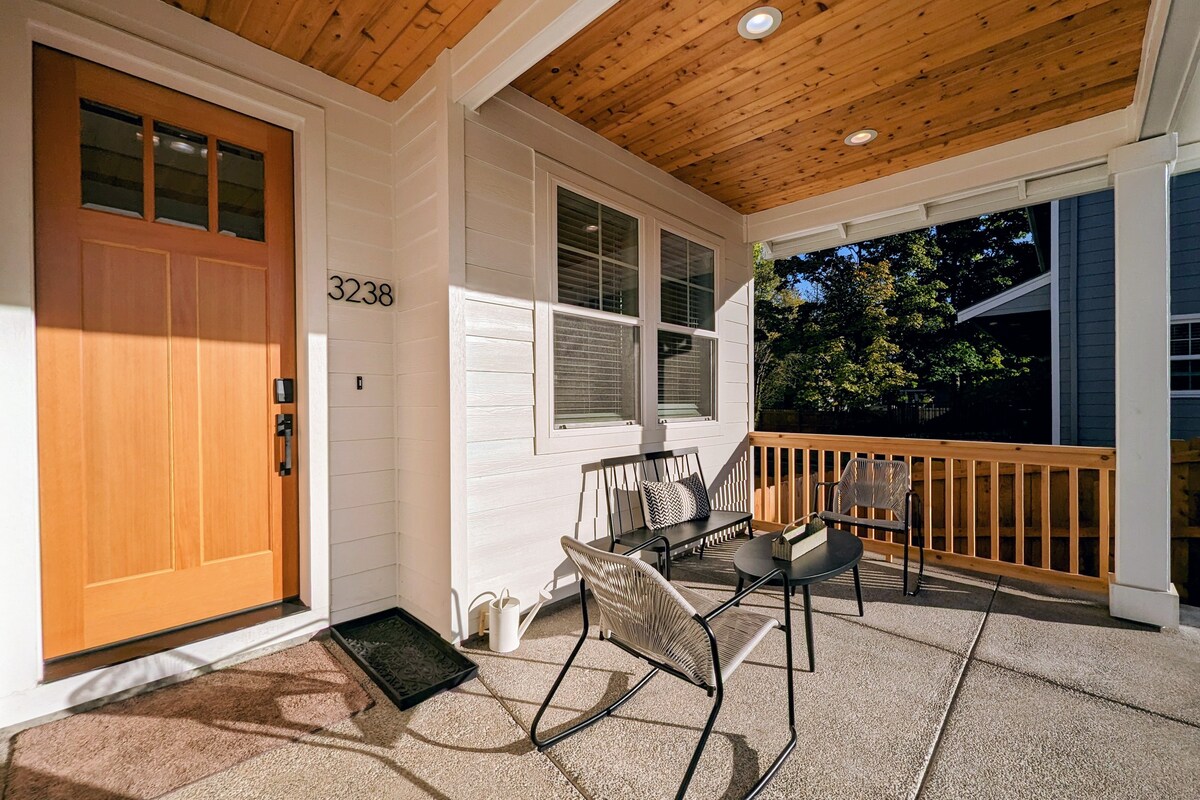 The Avery House ~ A New Luxury Retreat in Newberg