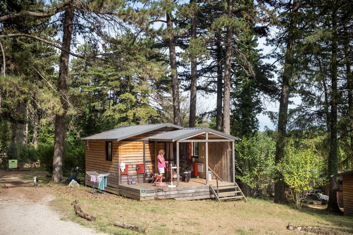 Chalet Evasion | Huttopia Divonne les Bains