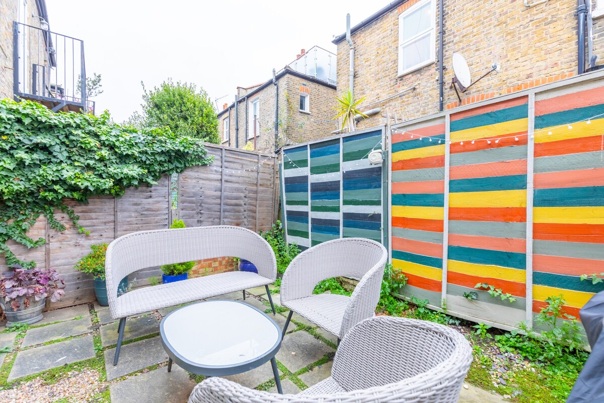 Modern & Stylish 1BD Flat w/Garden - Wandsworth!