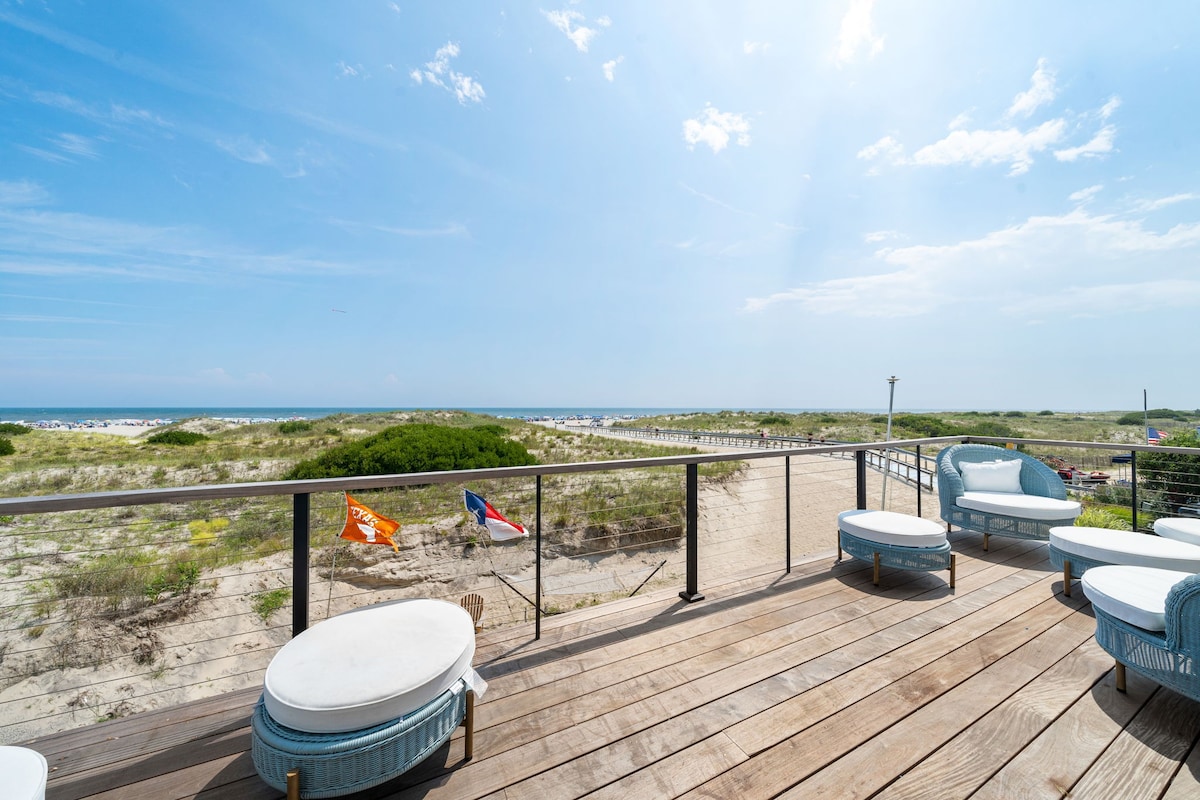 Ocean Panorama - On the Beach